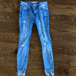 Zara ripped jeans with frills size 6 run small
